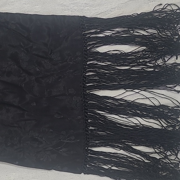 Honey Scarf Black Damask Rayon 6" knotted fringe Floral Texture - Picture 3 of 4